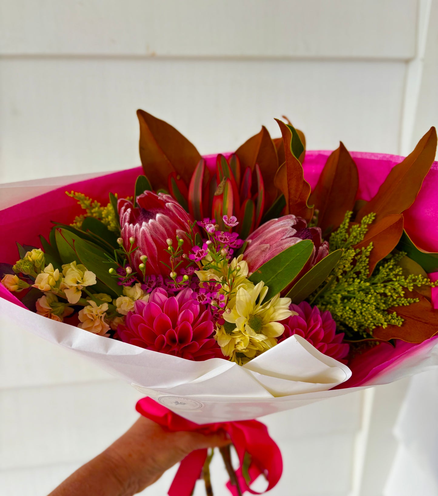 Mixed posy ; A mixed bouquet of locally grown flowers and foliage