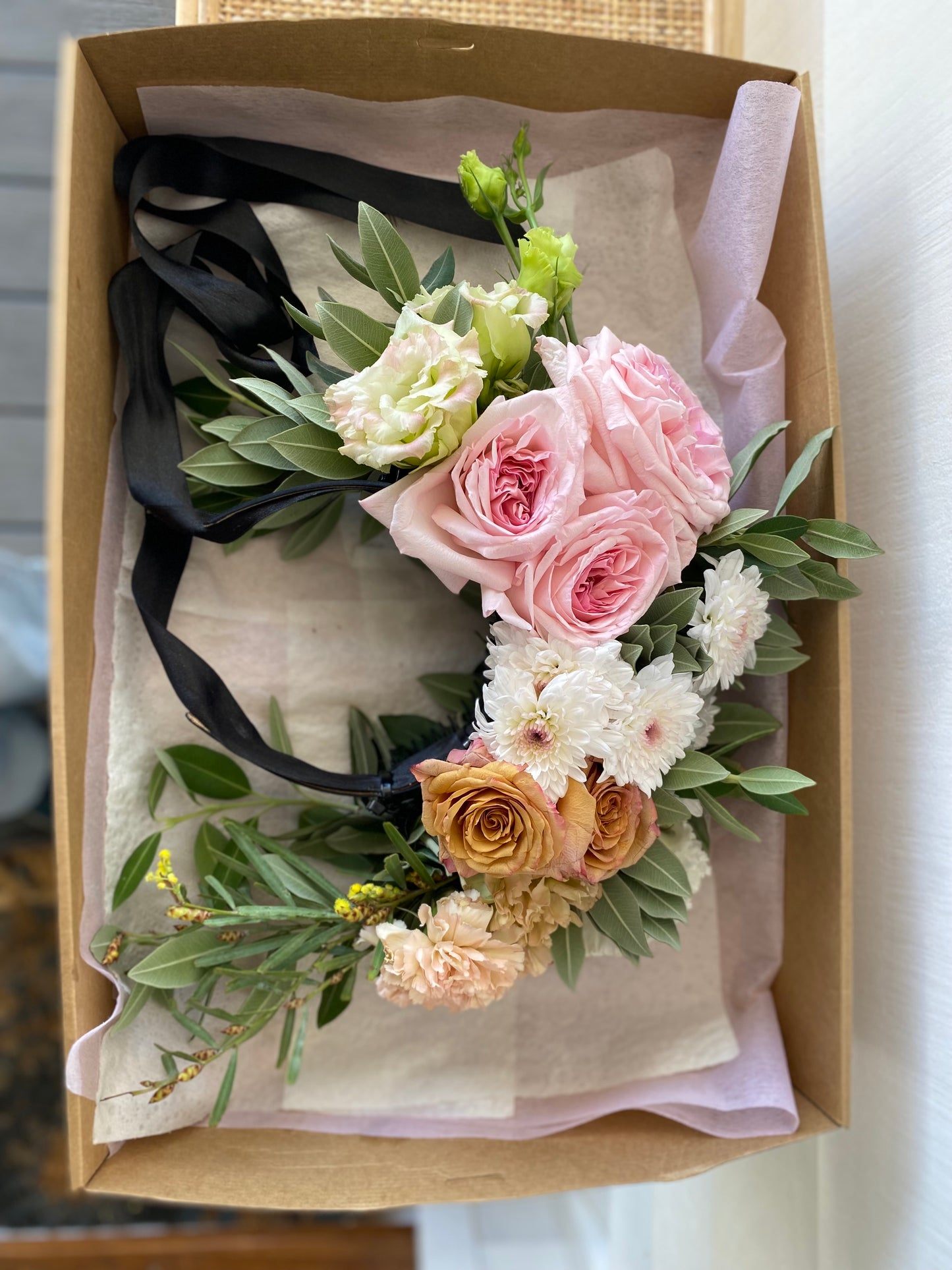 Corsages, Buttonholes and flower crowns