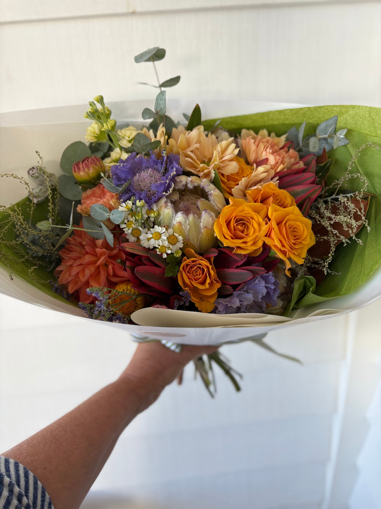 Mixed posy ; A mixed bouquet of locally grown flowers and foliage