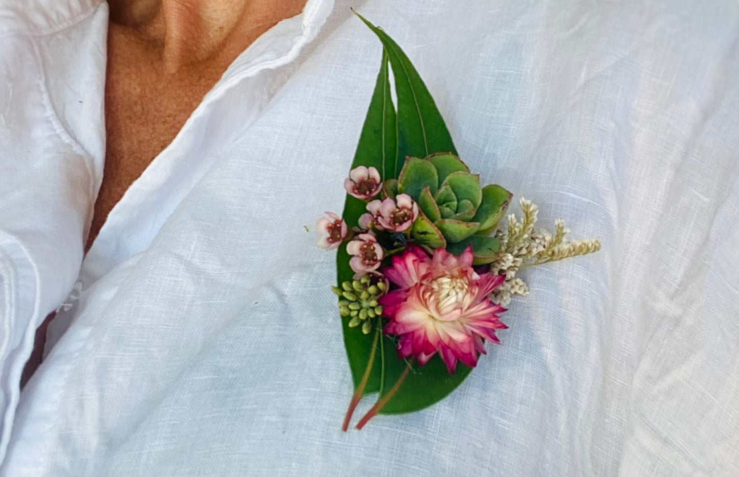 Corsages, Buttonholes and flower crowns