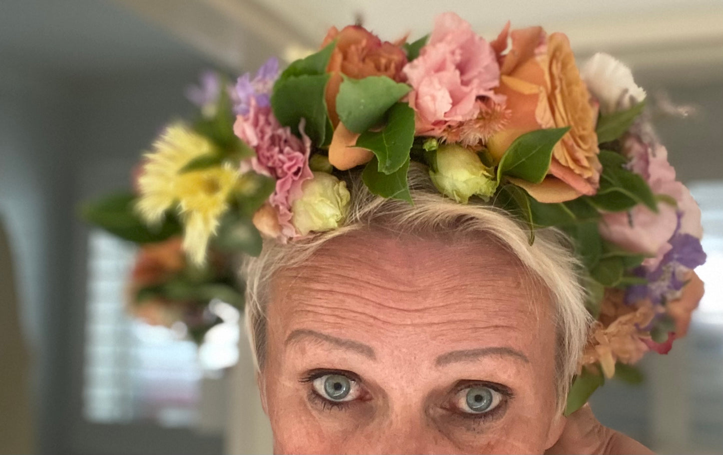 Corsages, Buttonholes and flower crowns