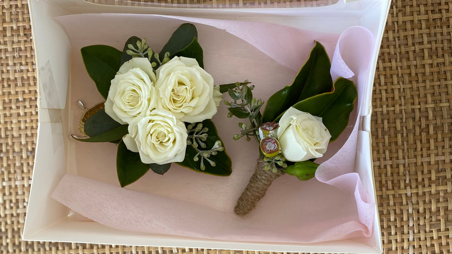 Corsages, Buttonholes and flower crowns