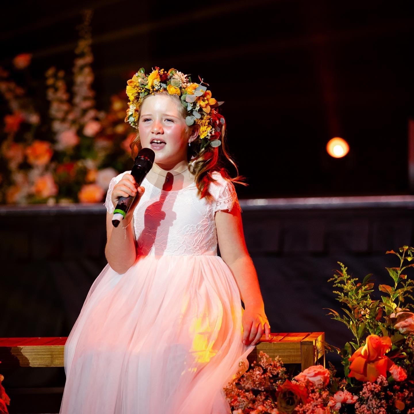 Corsages, Buttonholes and flower crowns