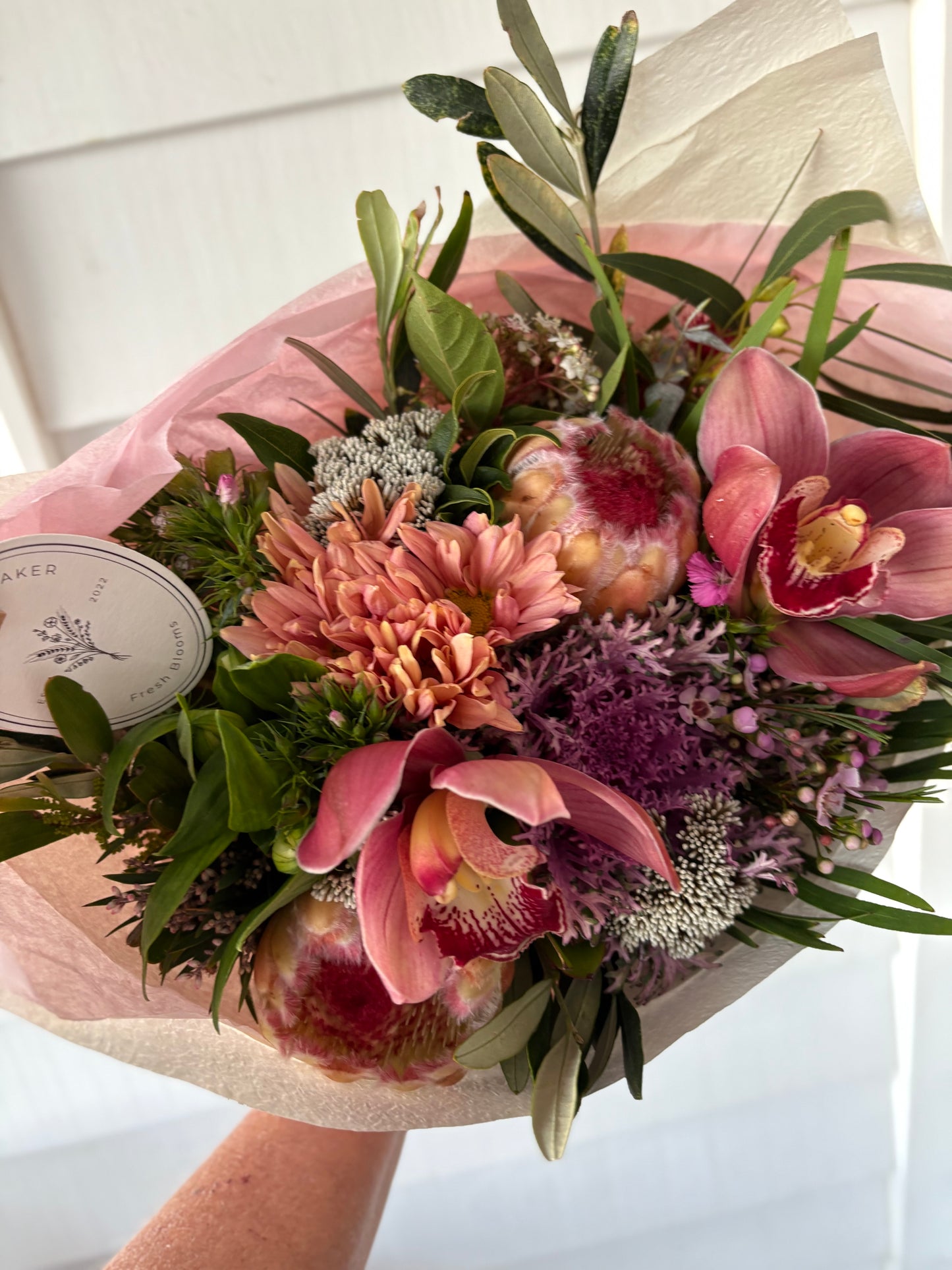 Mixed posy ; A mixed bouquet of locally grown flowers and foliage