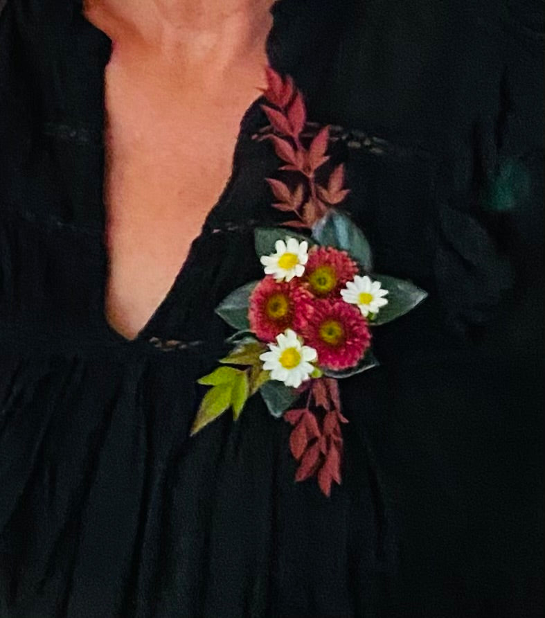 Corsages, Buttonholes and flower crowns