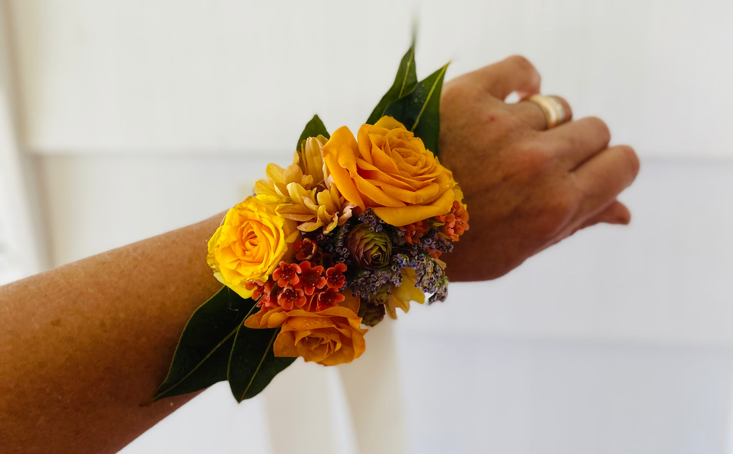 Corsages, Buttonholes and flower crowns