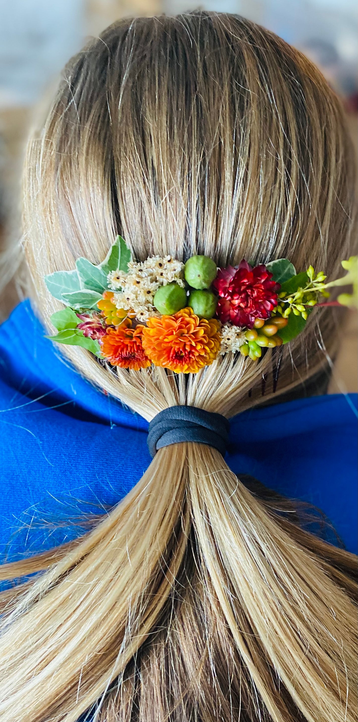 Corsages, Buttonholes and flower crowns