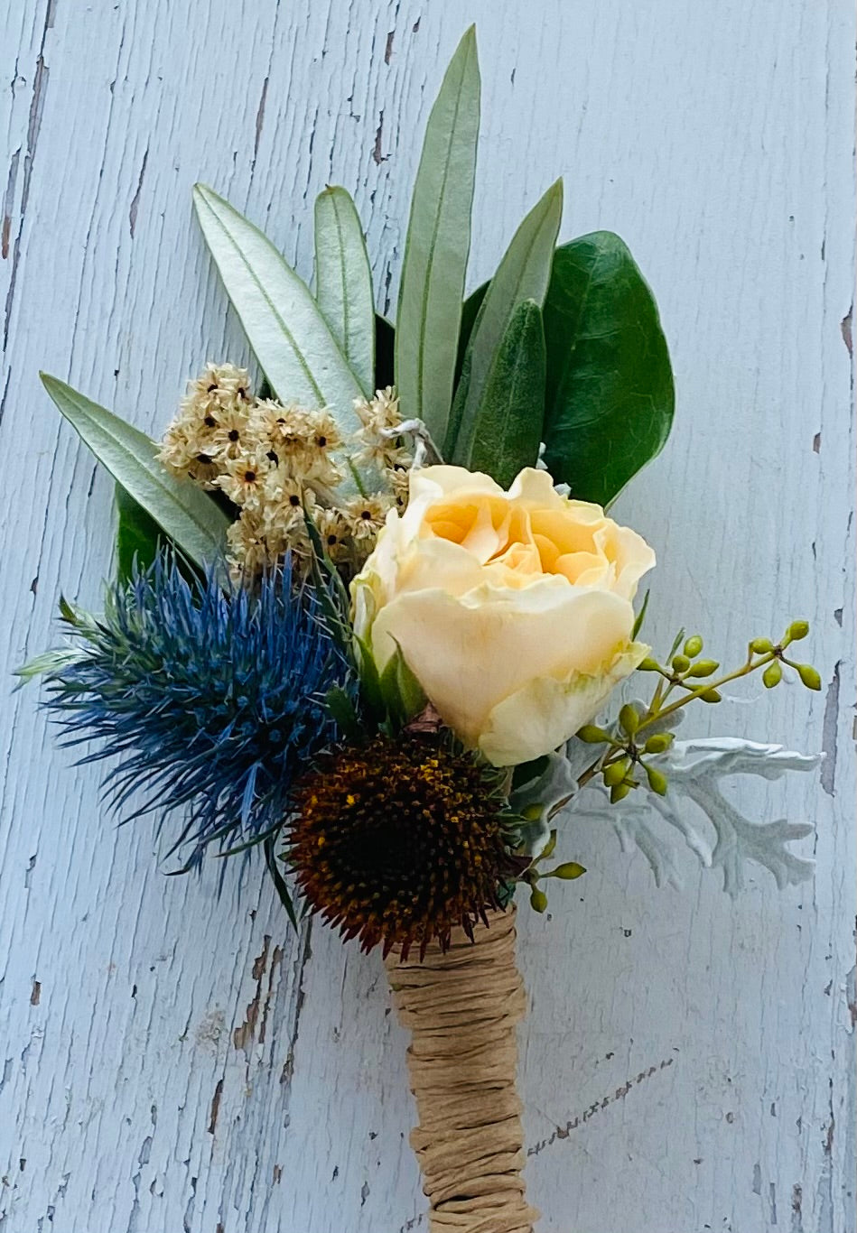 Corsages, Buttonholes and flower crowns