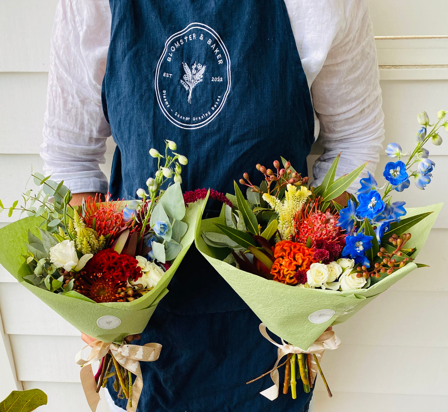 Mixed posy ; A mixed bouquet of locally grown flowers and foliage