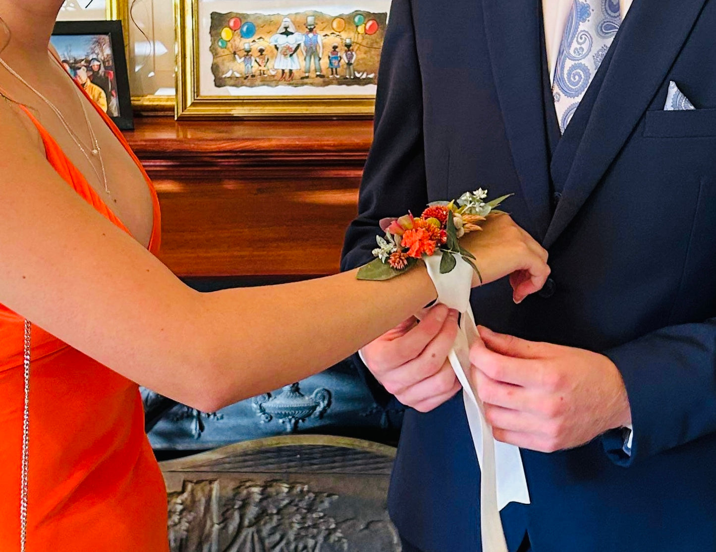 Corsages, Buttonholes and flower crowns