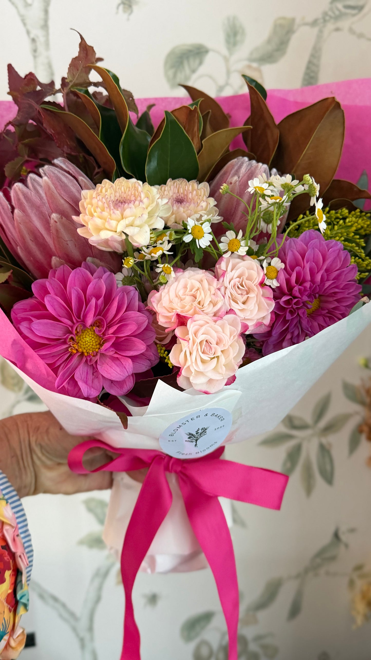 Mixed posy ; A mixed bouquet of locally grown flowers and foliage