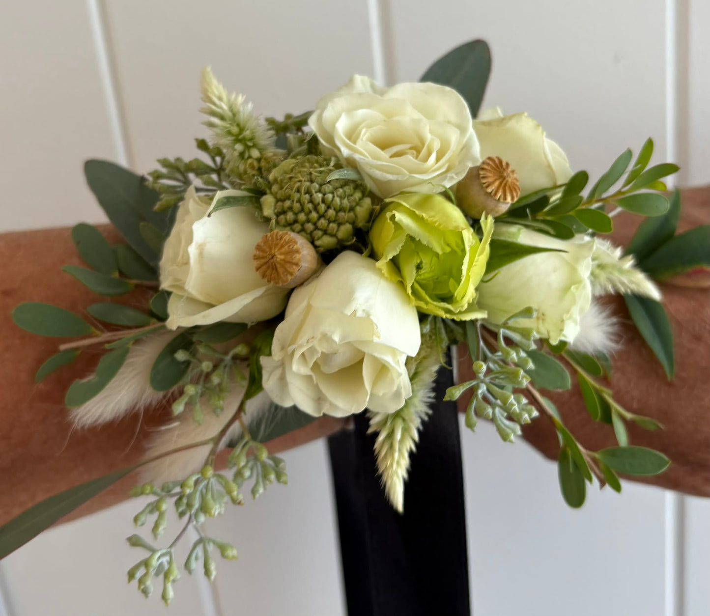 Corsages, Buttonholes and flower crowns