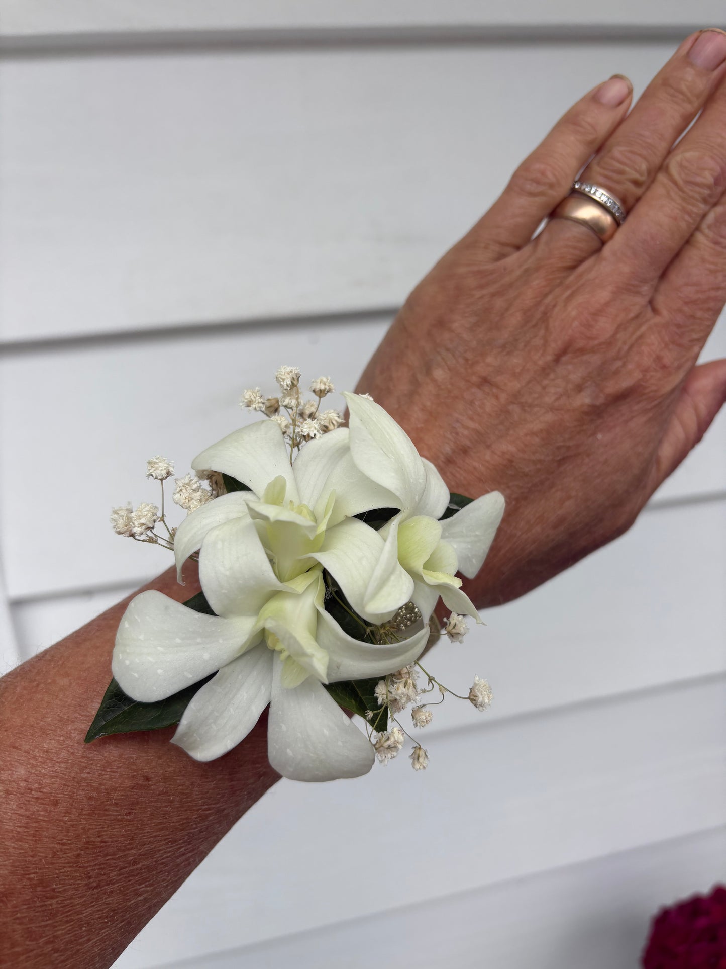Corsages, Buttonholes and flower crowns