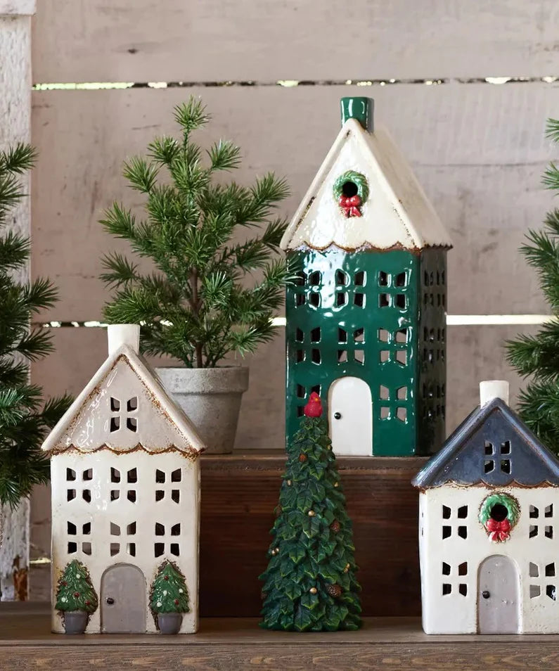 Christmas Tea Light House Green With Wreath Large | Christmas Tea Light House

FRENCH COUNTRY