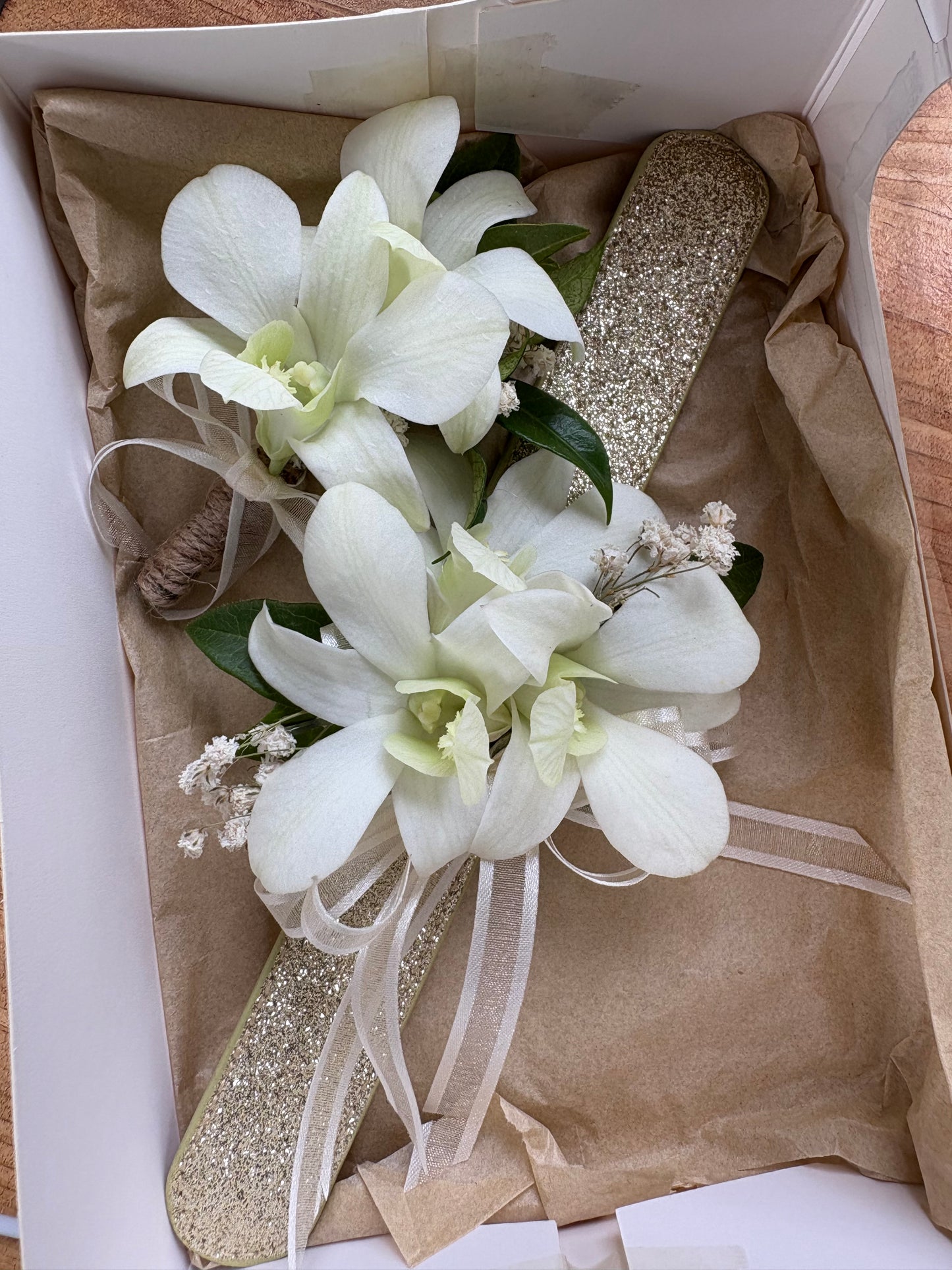 Corsages, Buttonholes and flower crowns