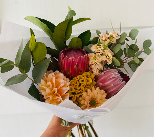 Mixed posy ; A mixed bouquet of locally grown flowers and foliage